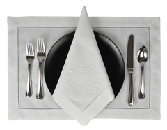 Italian Crest Napkin - Maisonette Shop