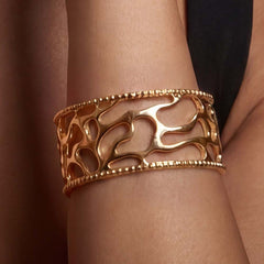 Viola Cuff