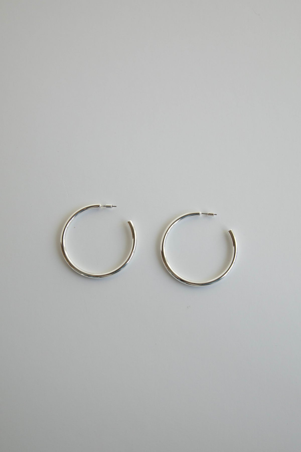LARGE HOOP EARRINGS
