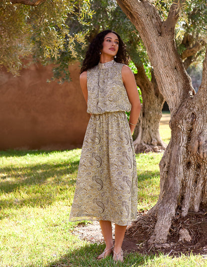 Paisley Print Rhinestone High Neck Midi Dress