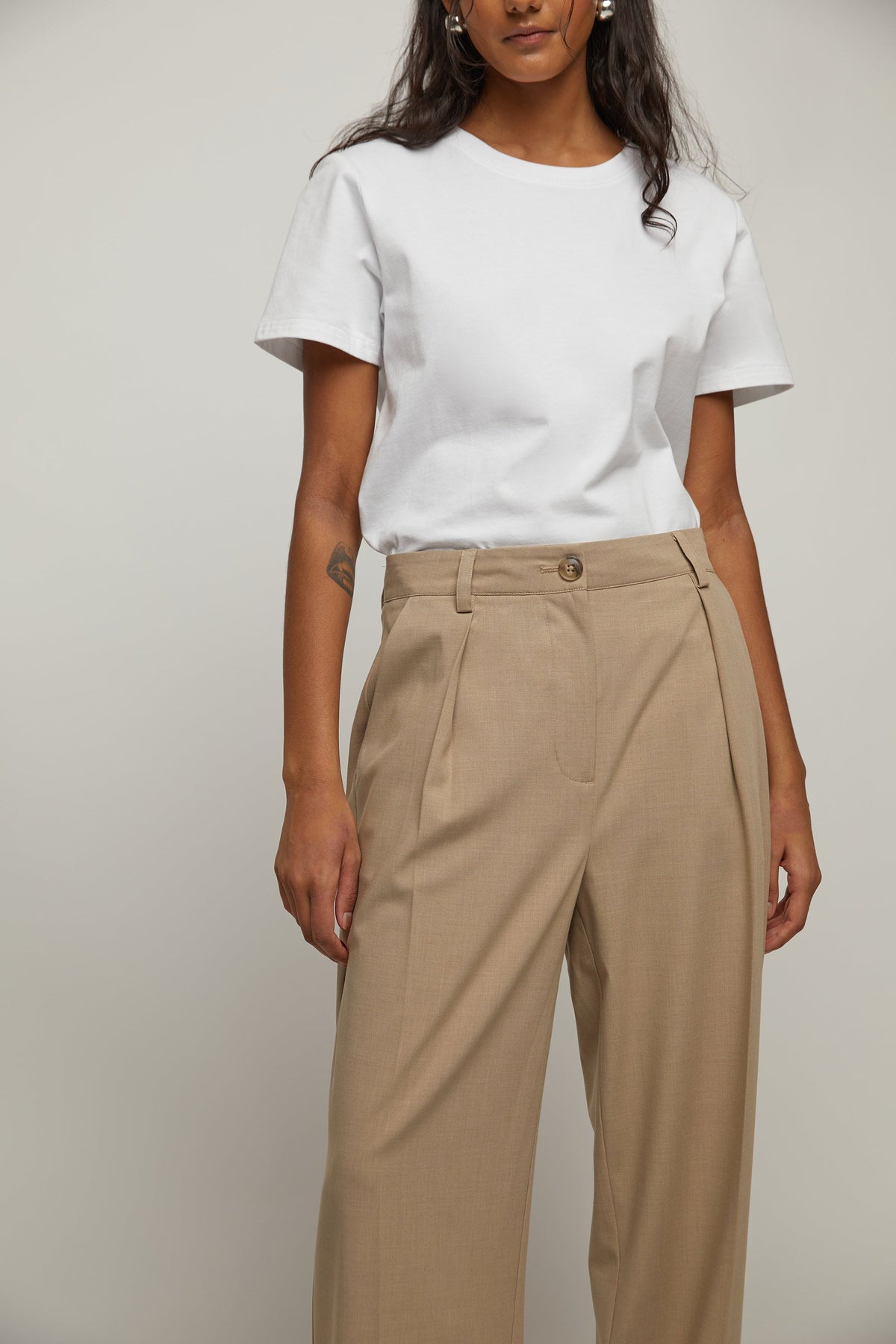 RELAXED FIT STRAIGHT LEG PANT