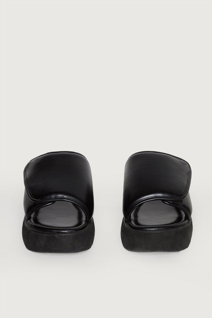PLATFORM SANDAL