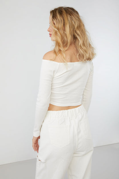 OFF SHOULDER BUTTONED FRONT TOP