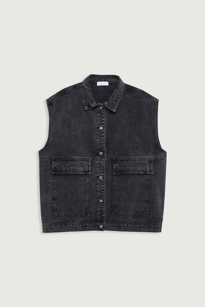 OVERSIZED DENIM VEST