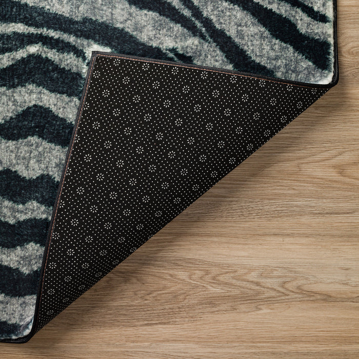The Rug Corner Dalyn Akina AK1 Midnight  Akina AK1 Midnight