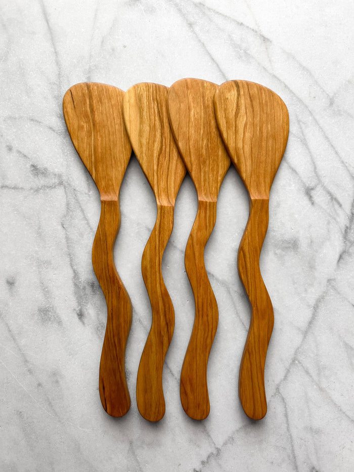 Four Leaf Wood Shop - Flat Line - Squiggly Spatula - Cherry Wood