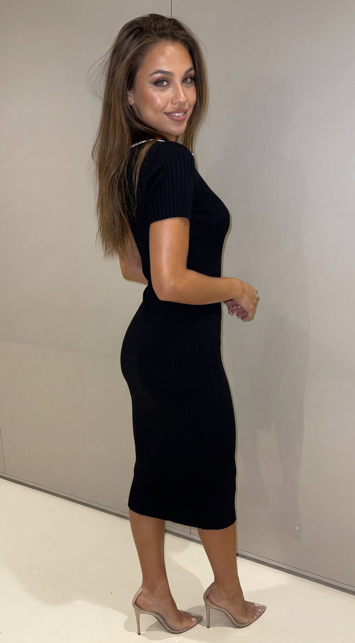 Contour Contrast Ribbed Midi Dress - Black