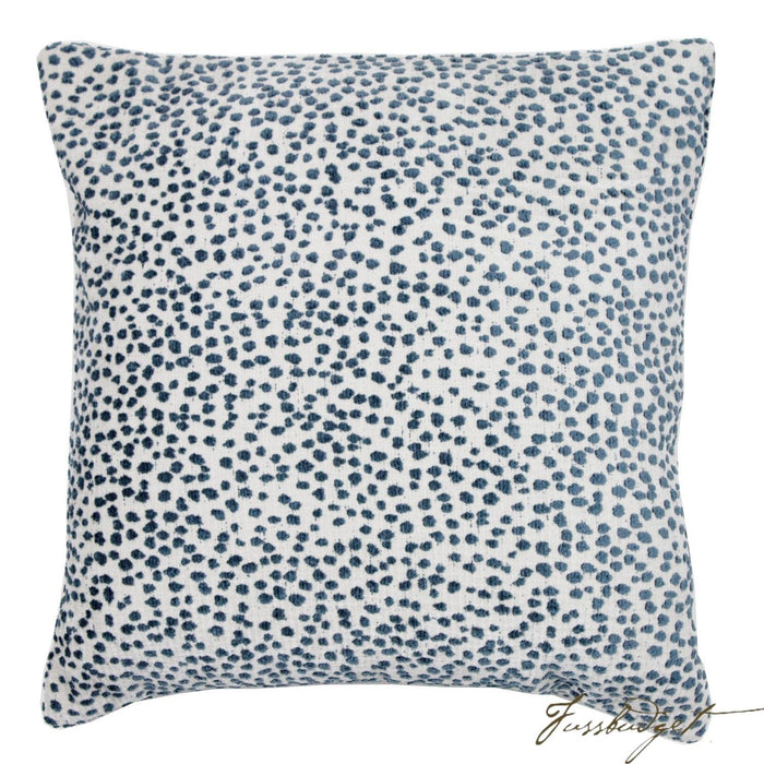 Lola Pillow - Azul-Fussbudget.com