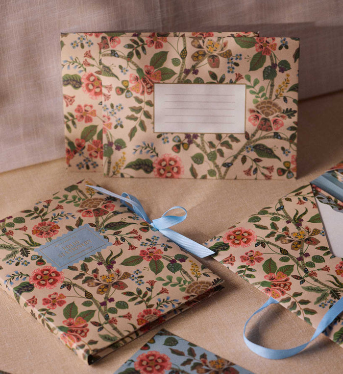 Rifle Paper Co. Paper Folio Stationery Set - Gracie