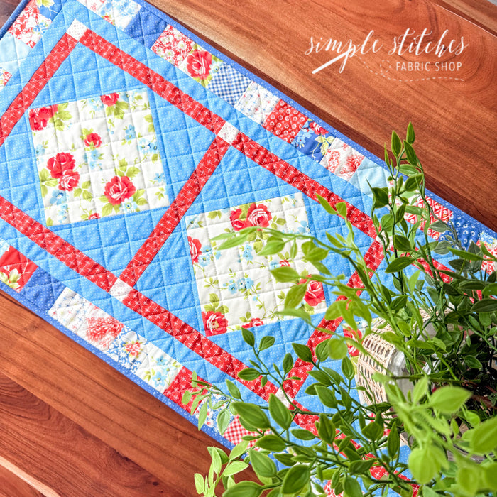 Rosie Spooky Hollow Runner Kit - Floral Binding