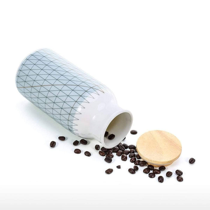 Stylish Milk Water Bottle Mug with Wooden Lid: Quench Your Thirst in Style