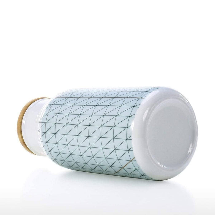 Stylish Milk Water Bottle Mug with Wooden Lid: Quench Your Thirst in Style