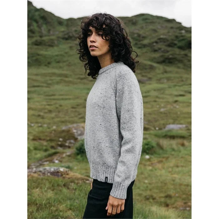 Women's Farne Crew Neck Knit Sweater in Dove Grey - FINISTERRE