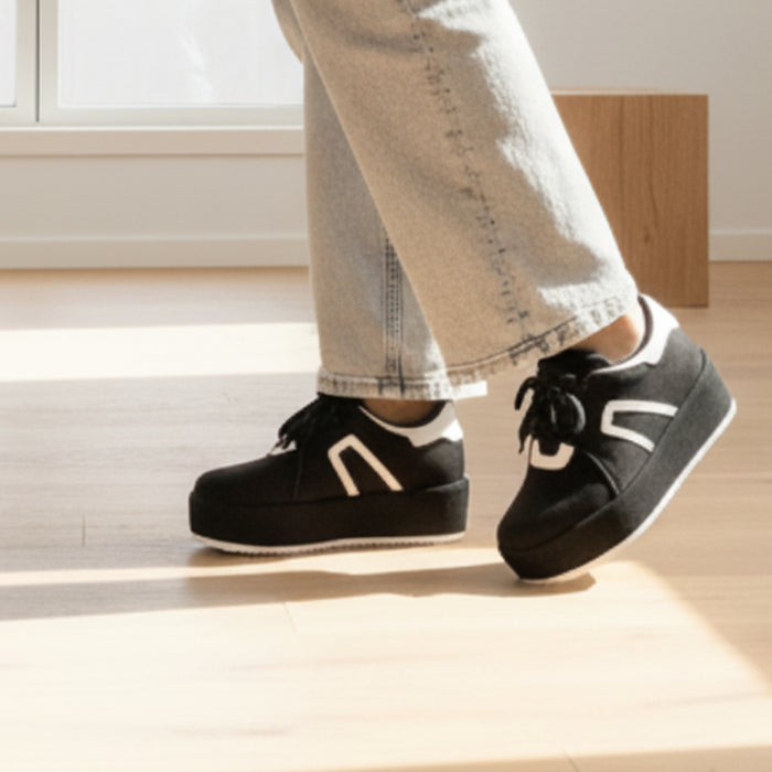 ZAPATILLA NEGRA MUJER 0467